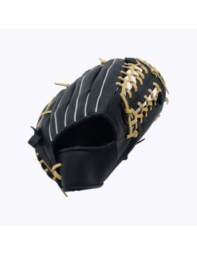 Durable and comfortable leather baseball glove