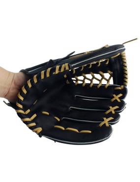 Durable and comfortable leather baseball glove