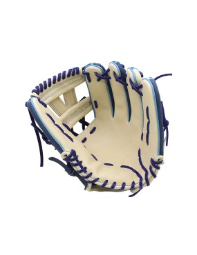 Comfortable and durable cowhide baseball glove