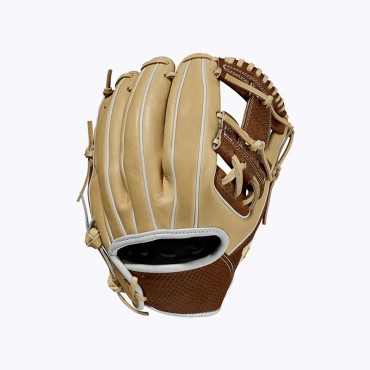 Comfortable leather baseball gloves for sports