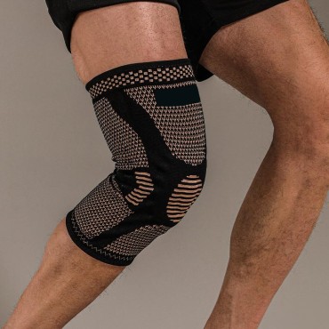 Breathable and supportive sports knee brace Breathable and supportive sports knee brace