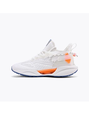 Comfortable and breathable outdoor sports shoes