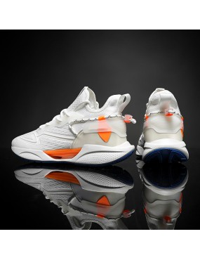 Comfortable and breathable outdoor sports shoes