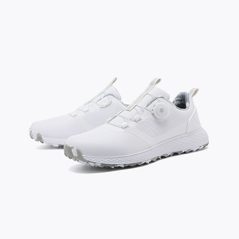 Lace-up comfortable athletic shoes