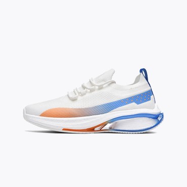 New breathable and elastic athletic shoes