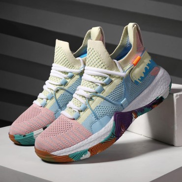 Shock-absorbing and breathable athletic shoes