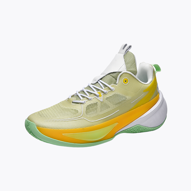 Four-season breathable mesh sports shoes